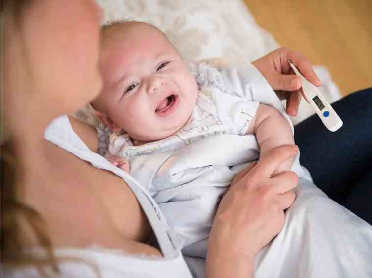 What is the Best Way to Treat a Baby with a Fever